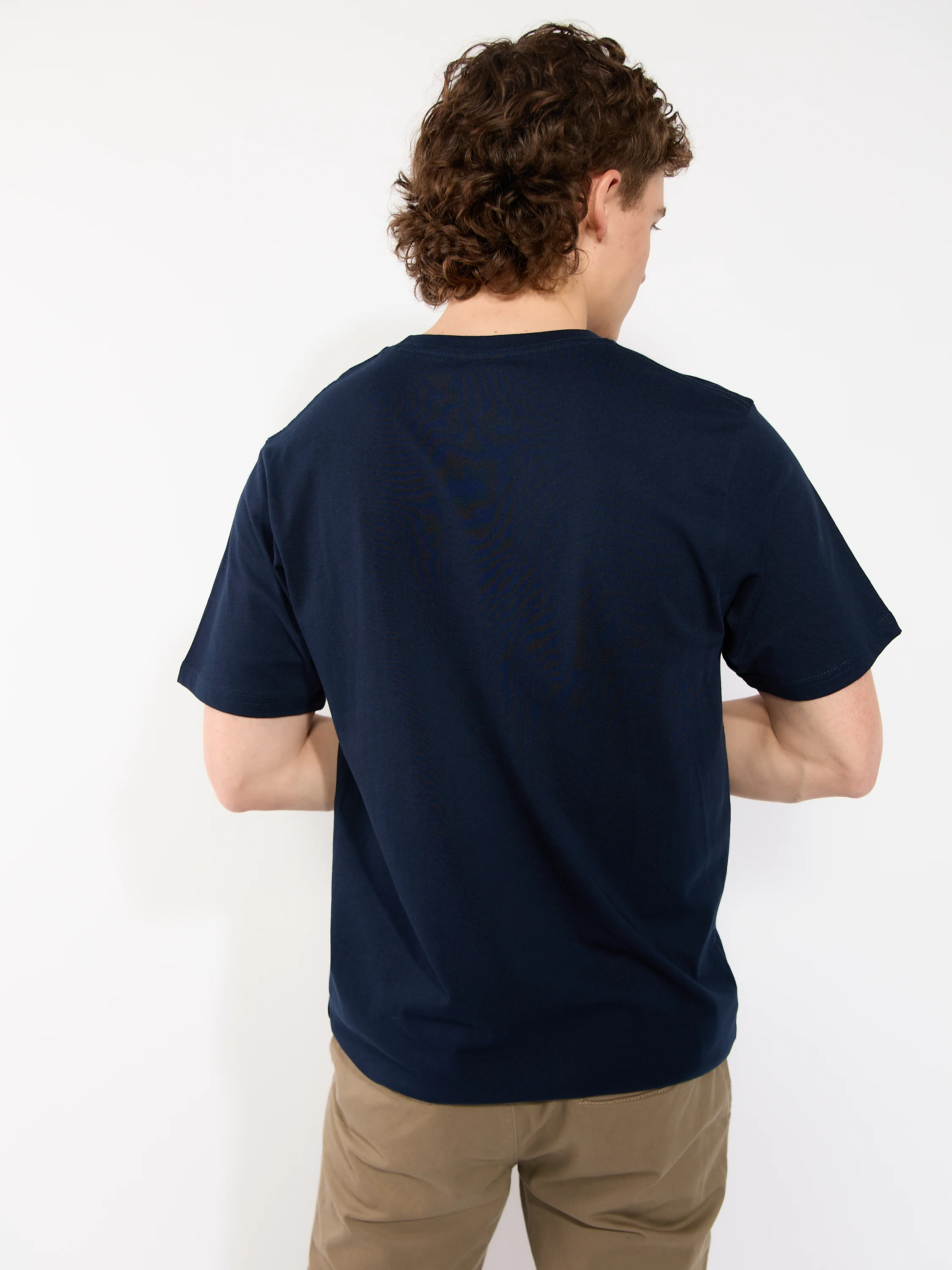 East Coast Lifestyle Distressed Anchor Logo Tee - Image 5