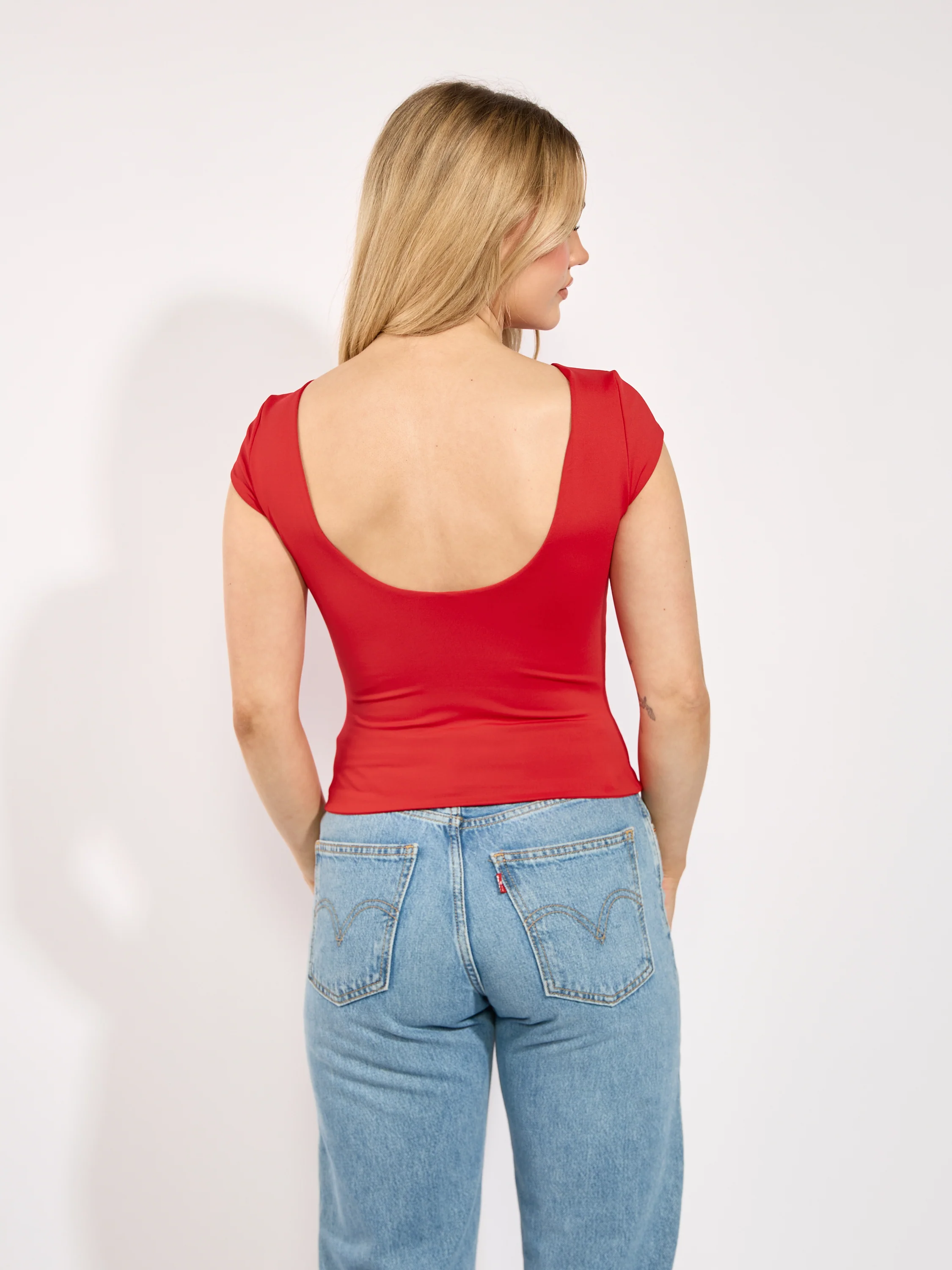 Second Skin Brida Cap Sleeve Crop Top - Image 3