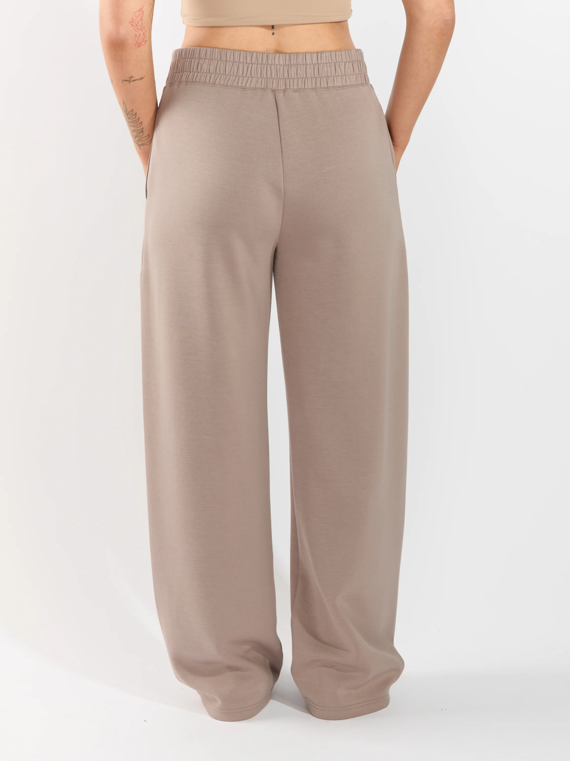 Second Skin Victoria Solid Scuba Wide Pant - Image 5